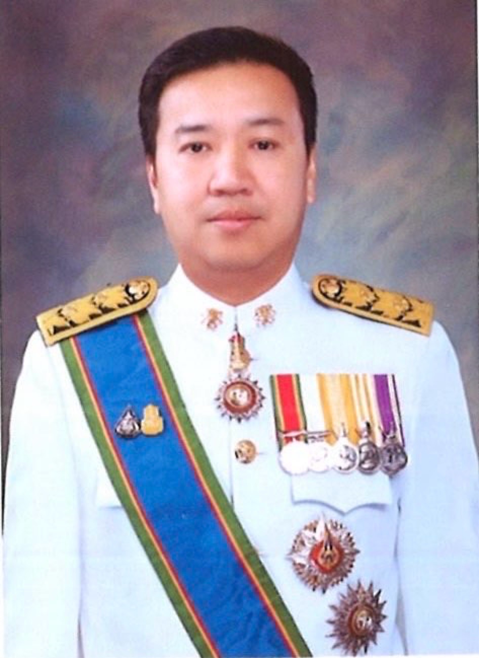 นายประมุข อุณหเลขกะ