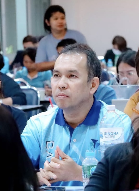 นายกอบชัย เมฆดี