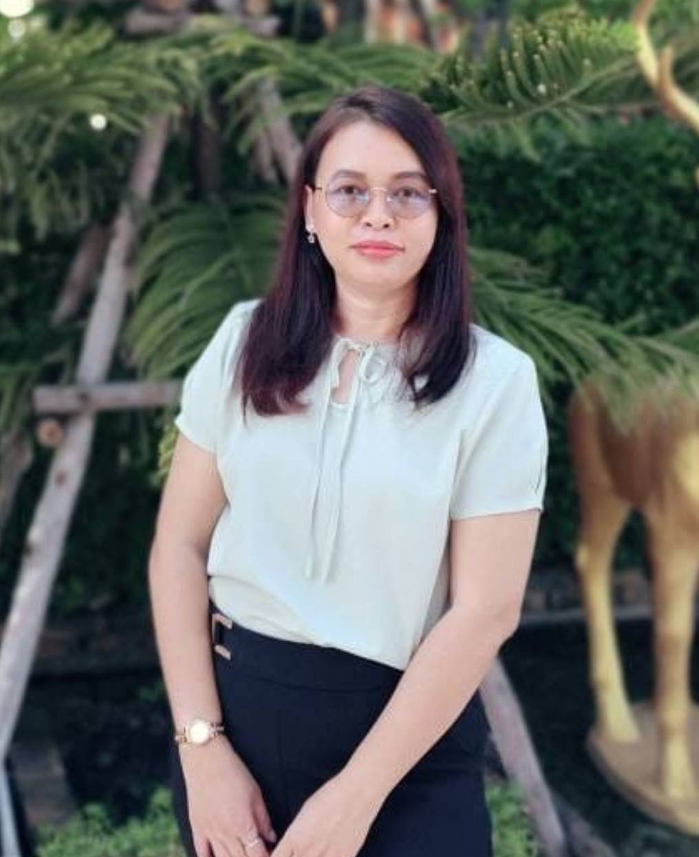 นางสาวจุฬารัตน์ ชัยพิทักษ์