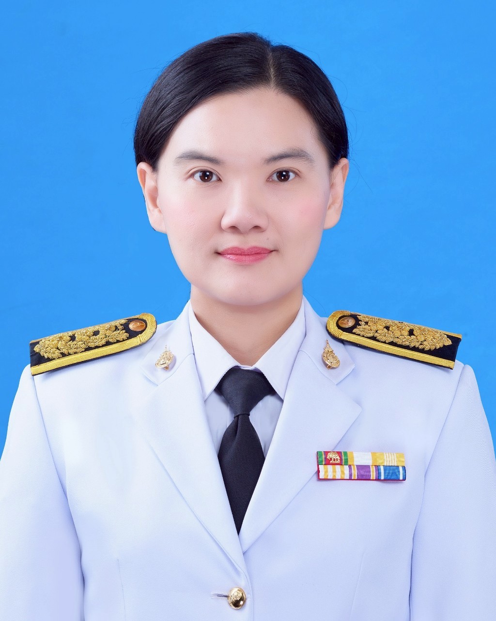 นางสาวพิชญ์ ตั้งสมบัติวิจิตร
