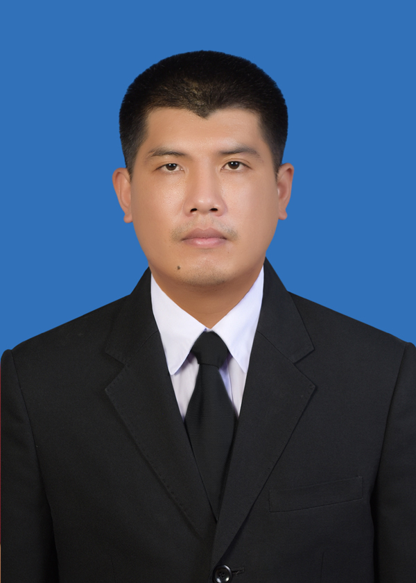 นายวิภูษณะ ฉายินทุ