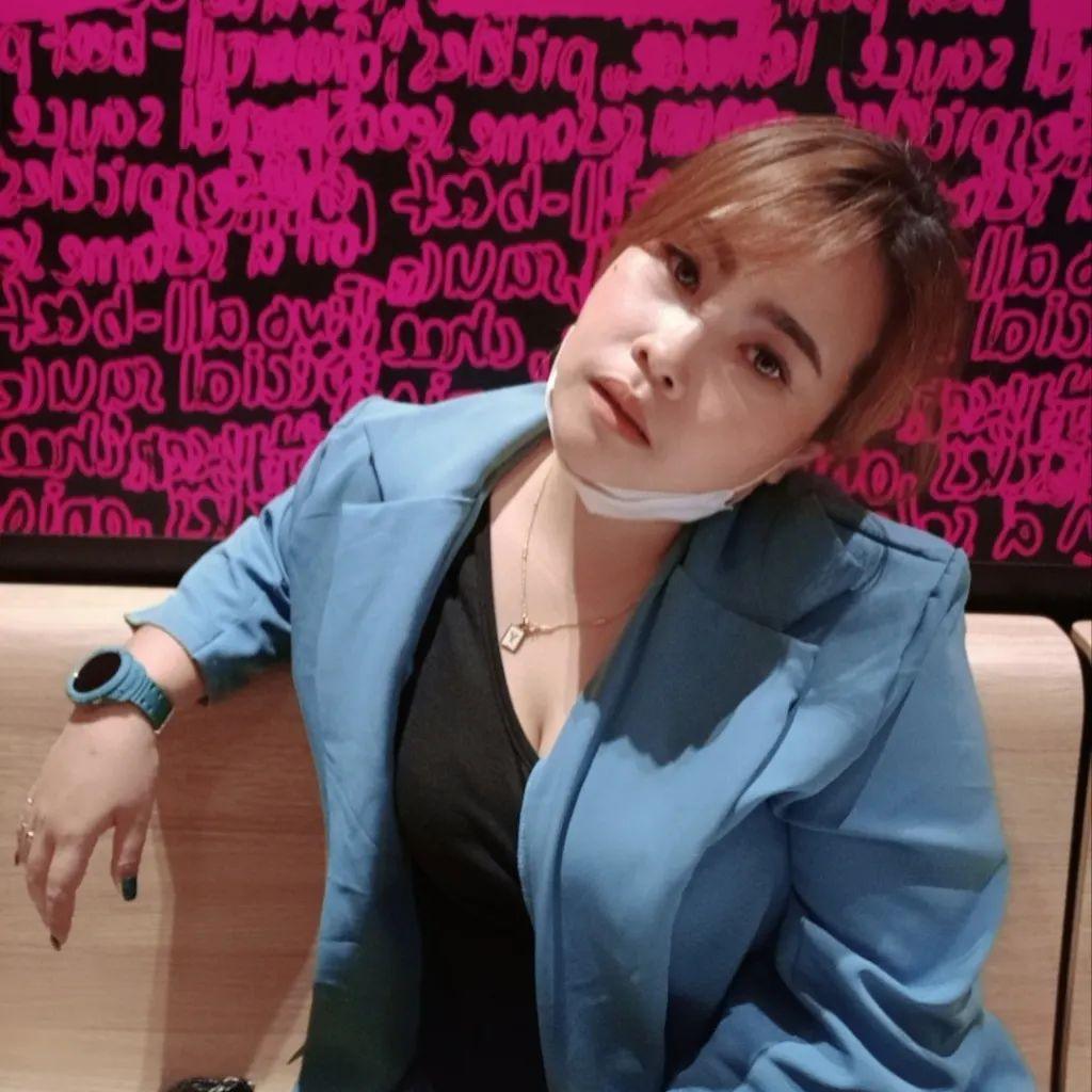 นางสาวญาดา มหิทธิรุกข์