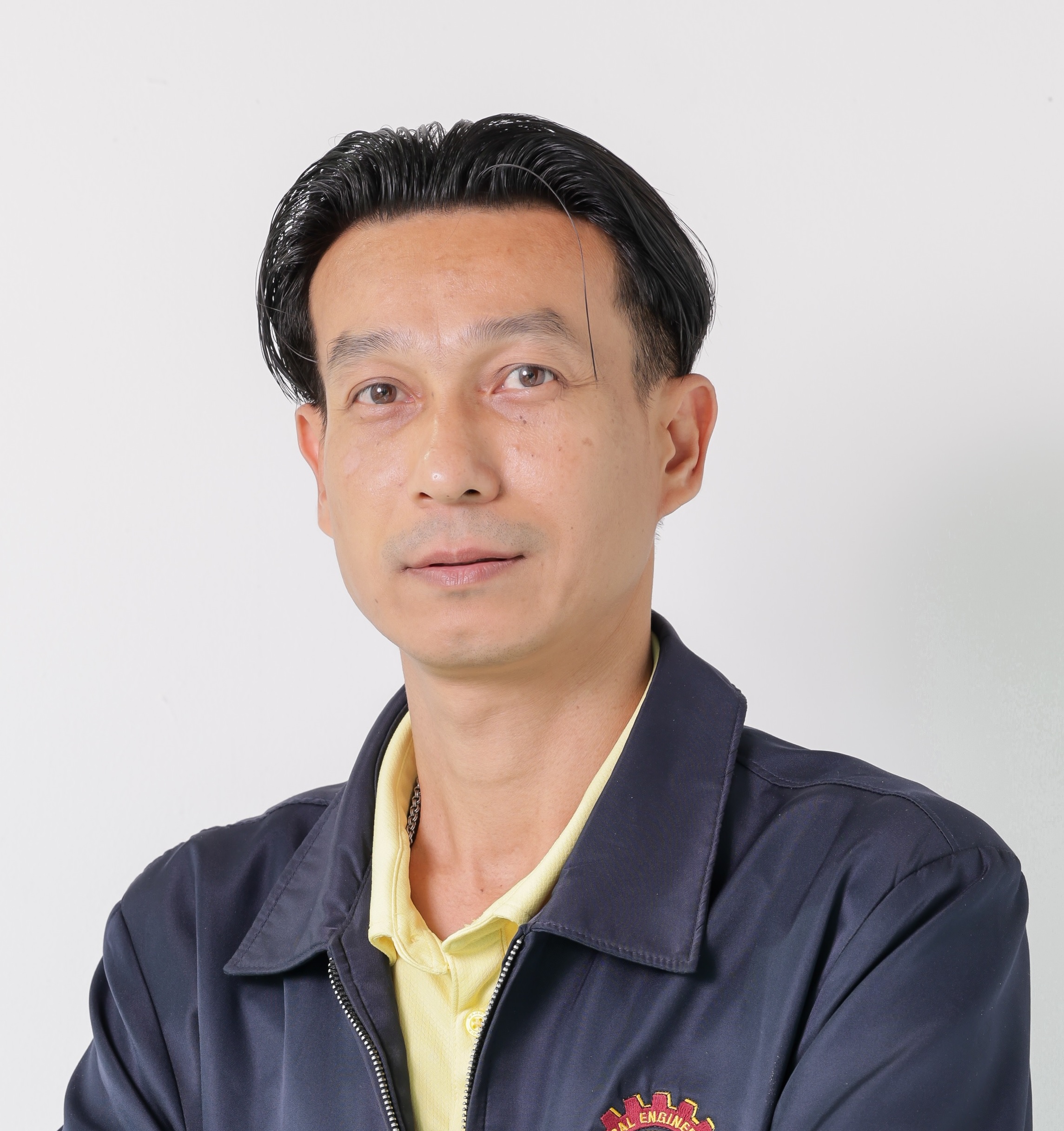 นายสุวัฒน์ สกุลชาติ