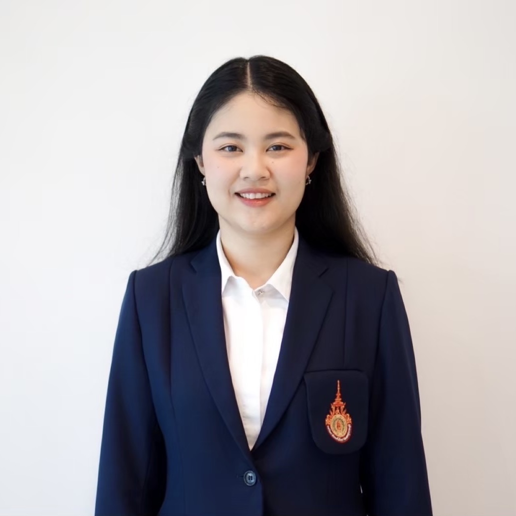 นางสาวจีรวรรณ หอมจันทร์