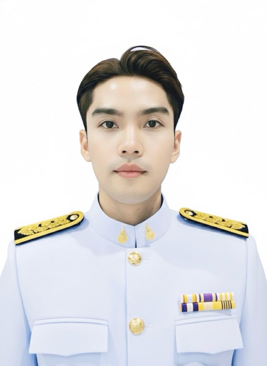 นายศรัณย์ วงษ์หิรัญ