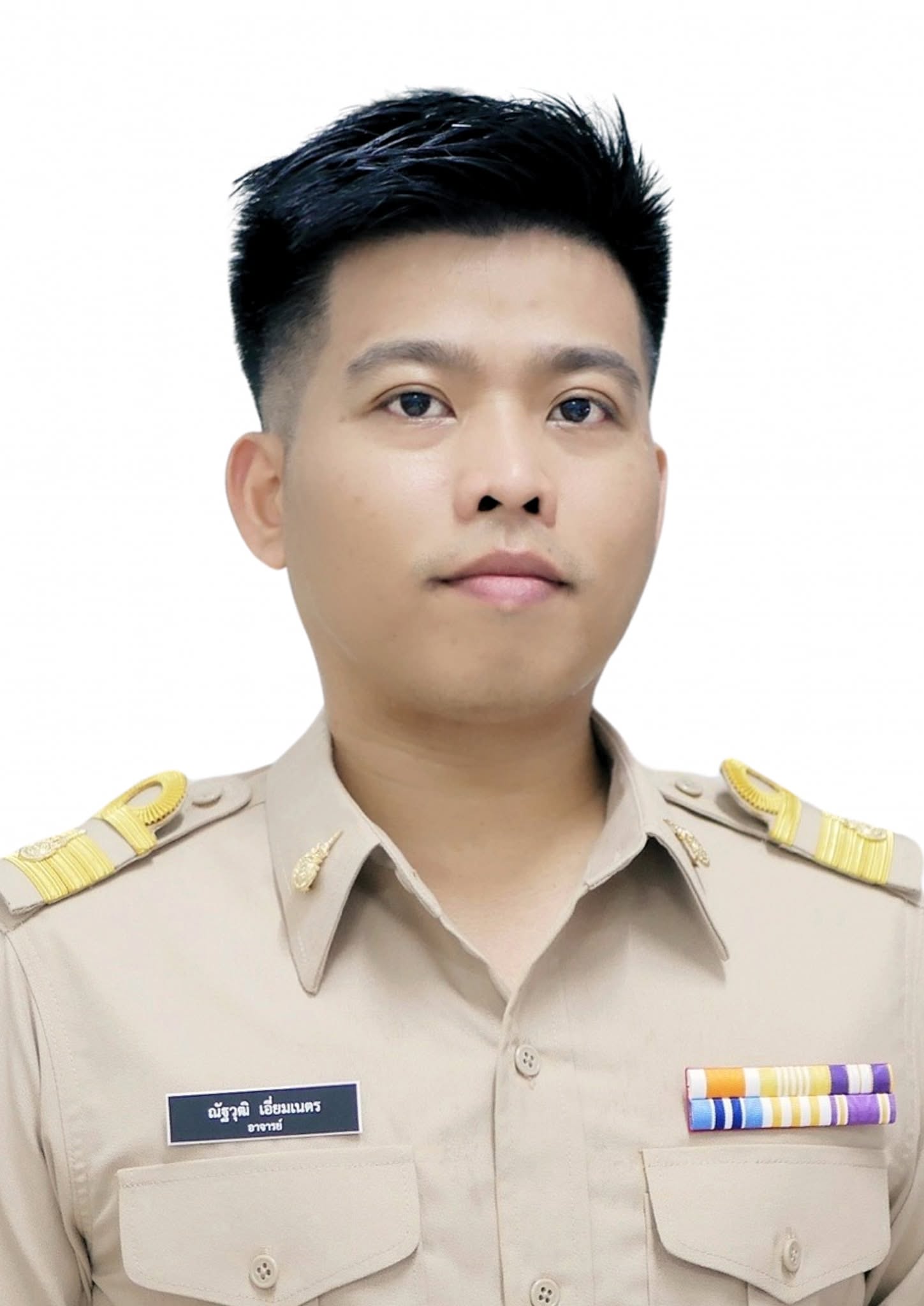 นายณัฐวุฒิ เอี่ยมเนตร