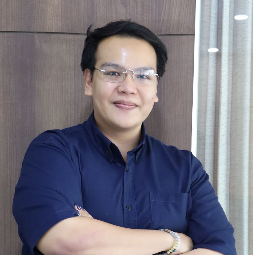 นายกิติพจน์ วสยางกูร